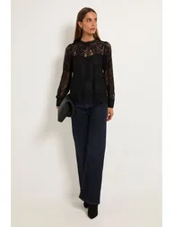 Lace Scallop Hem Blouse - 3