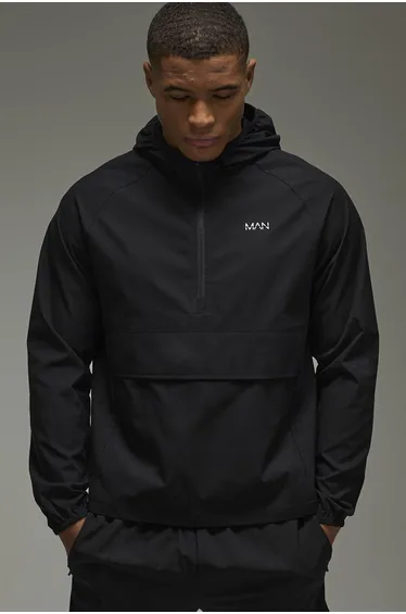 Man Active 1/4 Zip Windbreaker - black