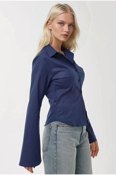 Fitted Long Sleeve Shirt
