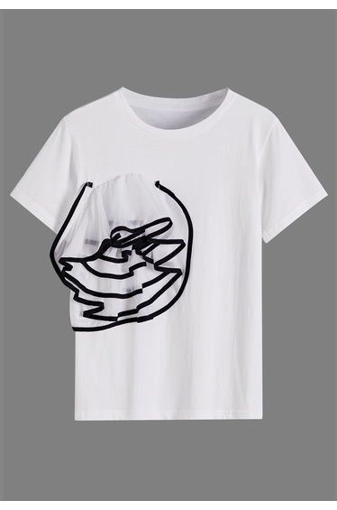 Contrast Trim 3D Organza Flower T-Shirt in White for Casual Outings & Street Style Looks