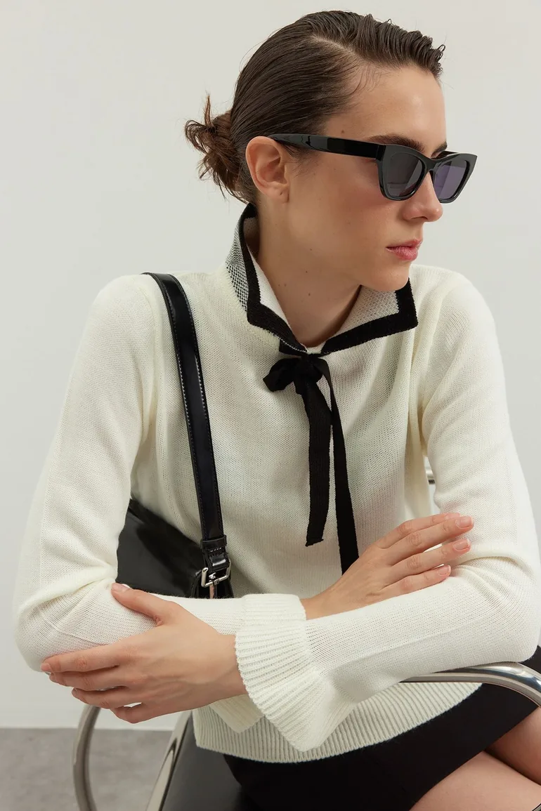 Sweater - Ecru - Regular fit