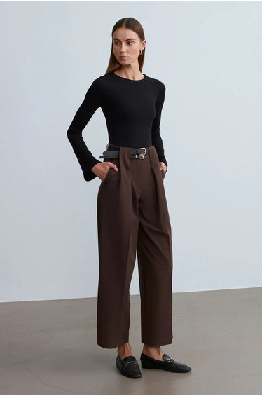 DILVIN Slim Fit Long Sleeve Crew Neck Blouse