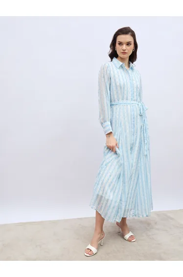 فستان منقط ماكسي مخطط لون أزرق