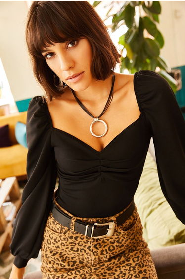Blouse - Black - Fitted