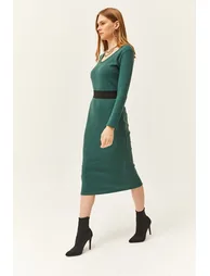 Women's Green Pool Neck Thick Ribbed Midi Dress - 1