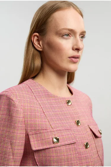 بليزر كاروهات قصير