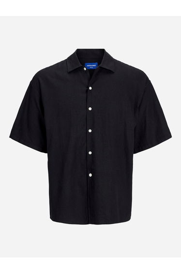 Solid Spread Collar Oversized Shirt