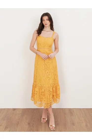 فستان مايا ديلوكس ميداكسي على شكل حرف A