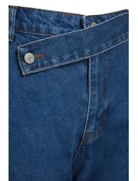 Blue Straight Fit Jeans - 7