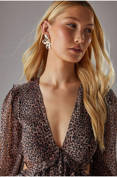 Chiffon Cut Out Waist Ruffe Maxi Dress product thumbnail 4