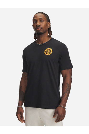 Club Graphic Short Sleeve T-Shirt