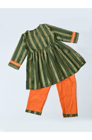 Girls Ethic Motifs Print Kurta and Pants Set