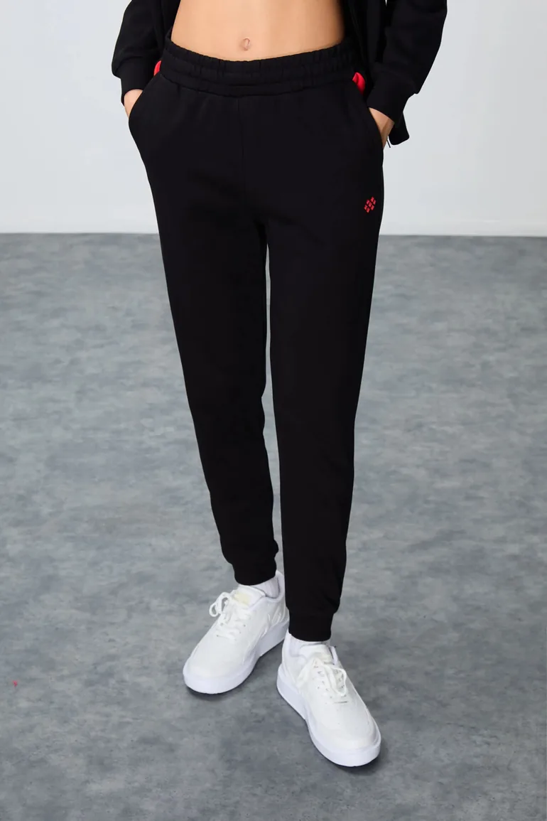 TOMMY Oversized Hooded Zip Sweatshirt And Pants Set - 5