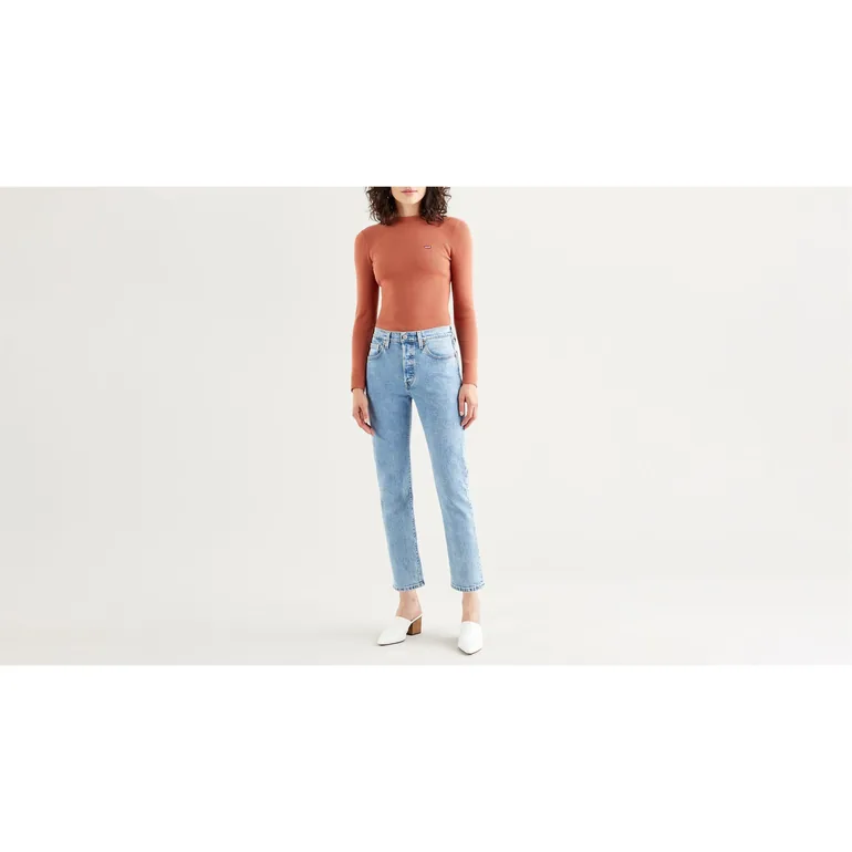 Women's Levis Crop Jeans in Blue