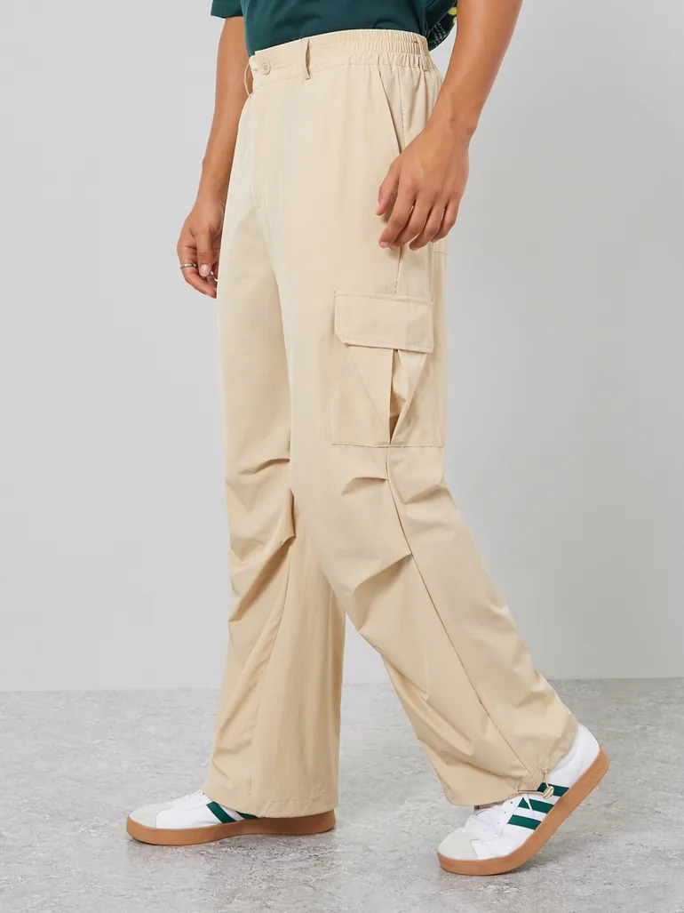 Men Beige Relaxed Cargo Pants - 1