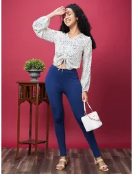 Printed V-Neck Ruched Detail Crop Top - 4