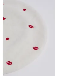 Lips and Hearts Wool-Blend Beret in White - 4