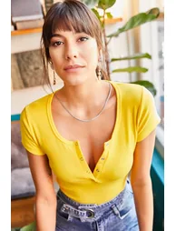 Blouse - Yellow - Fitted - 1