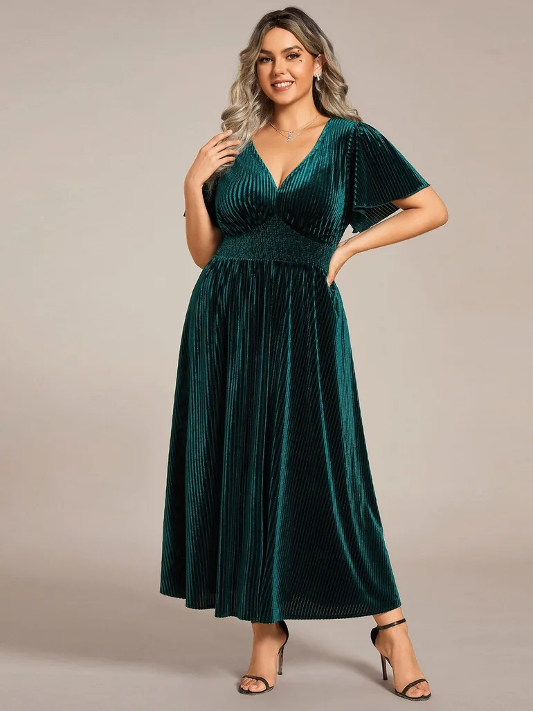 ever AZALEA|Graceful V-Neck Waist Design Short Sleeves Fall Velvet Midi Bridesmaid Dress - 5
