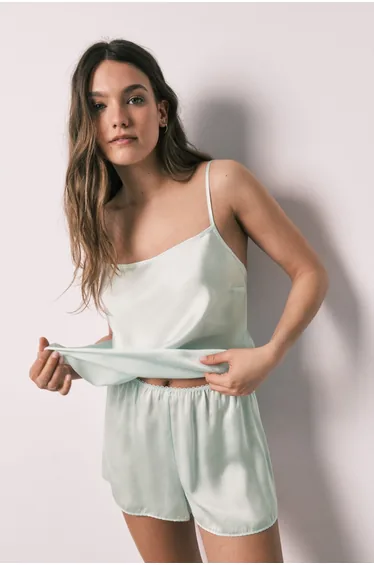 Green satin short pyjamas