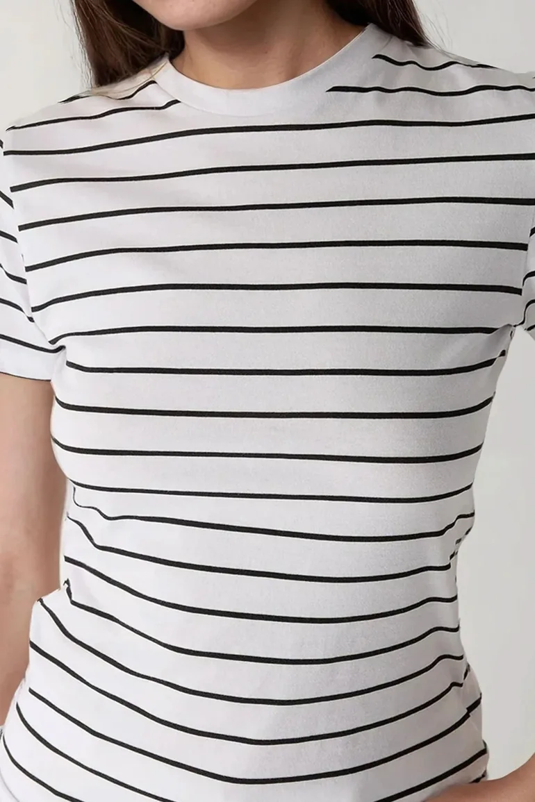 Striped Crew Collar T-Shirt - 4