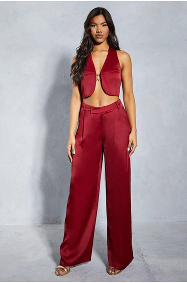 Textured Satin Gold Trim Sleeveless Top