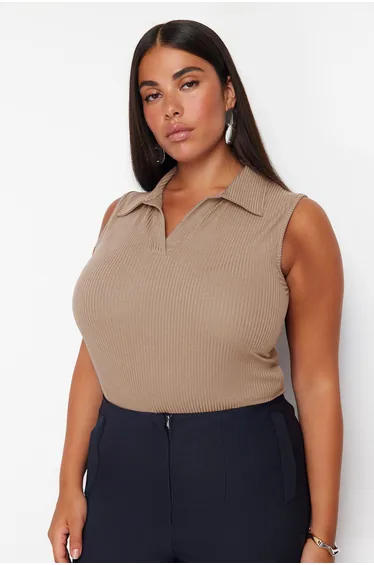 ترينديول كيرف بلوزة بيج بلا أكمام - للمقاسات الكبيرة