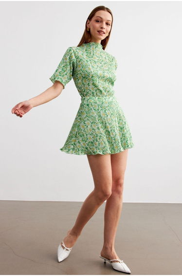 Women's Green Flower Pattern Pleated Throat Detail Blouse Mini Skirt Suit