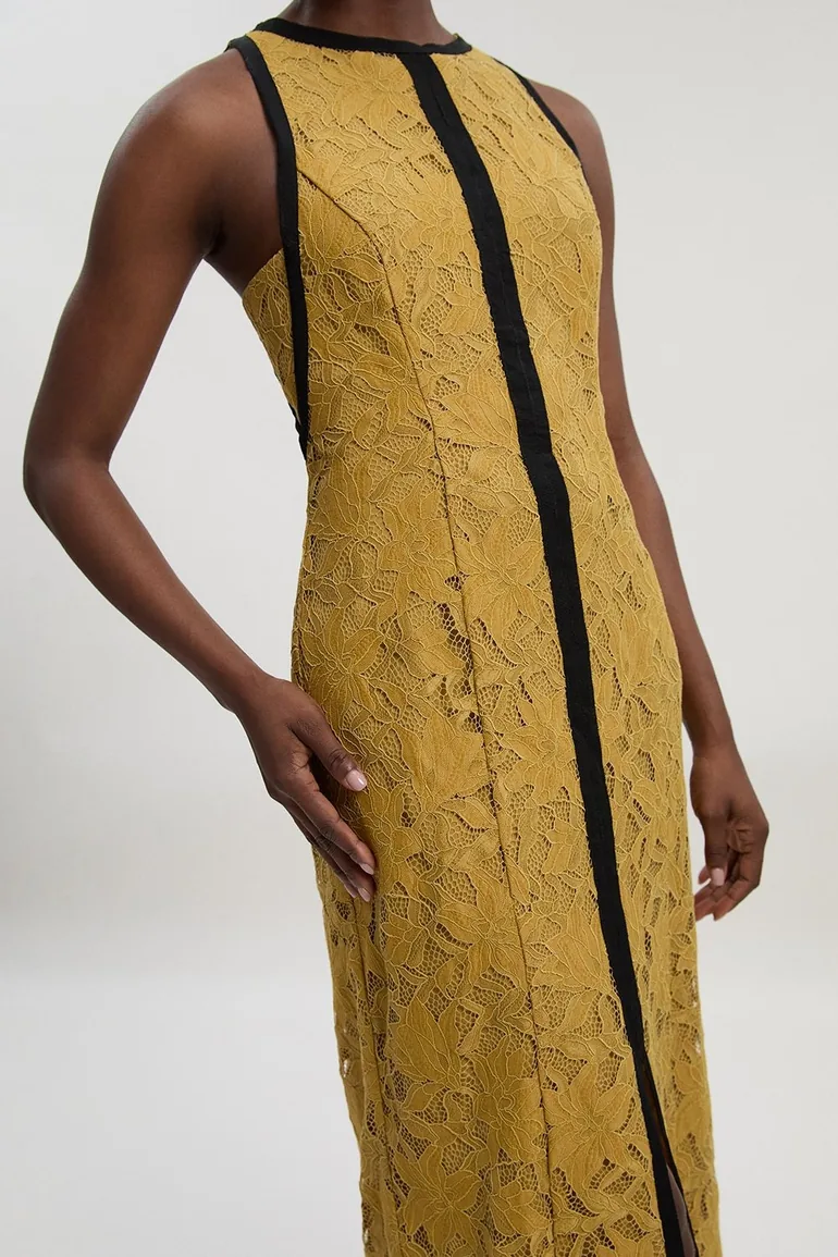Petite Lace with black taping woven dress Karen Millen Yellow : Evening Dresses : VogaCloset Qatar Petite Lace with black taping woven dress Karen Millen Yellow : Evening Dresses : VogaCloset Qatar
