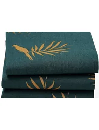 مفرش طاولة  أخضر