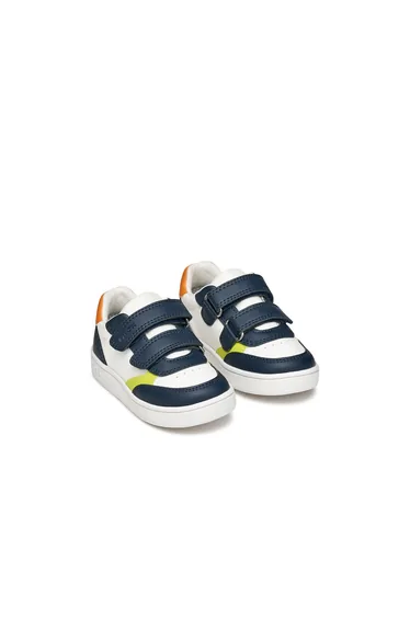 Kids Eclyper Breathable Trainers with Touch 'n' Close Fastening