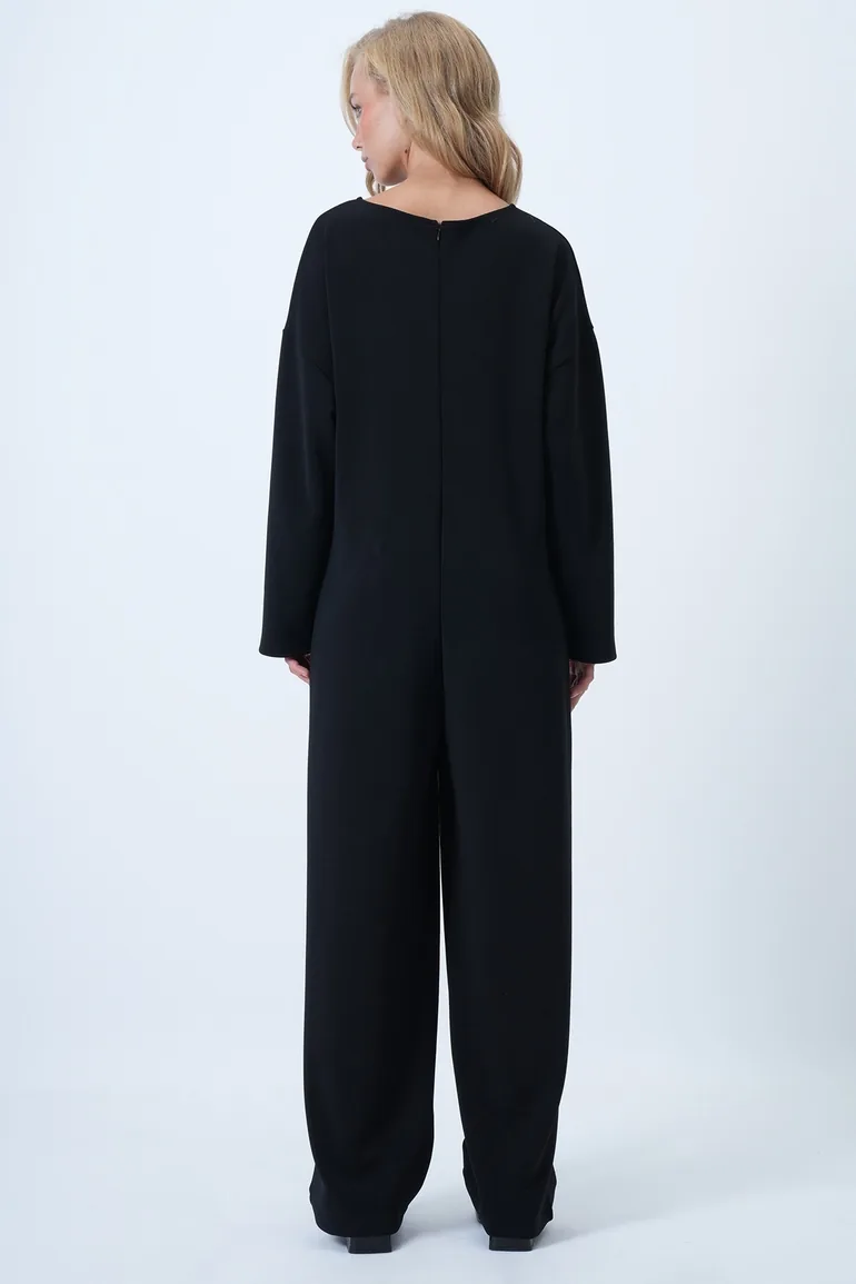 Women's Black Crew Neck Zippered Back Casual Cut Jumpsuit - 5