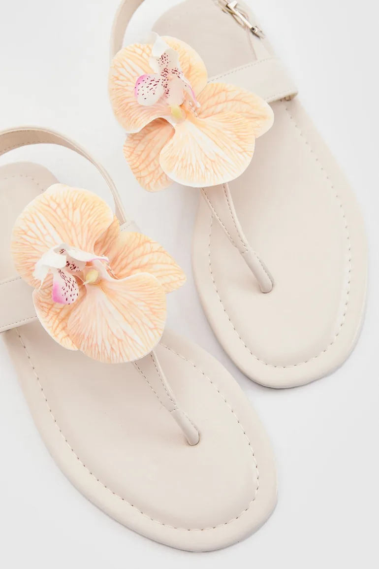Orchid Detail Toe Post Sandals - cream - 3