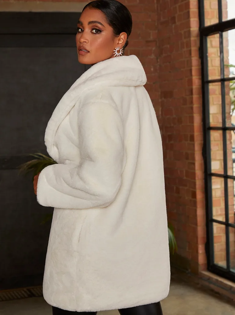 Plush Faux Fur Coat in Cream - 3