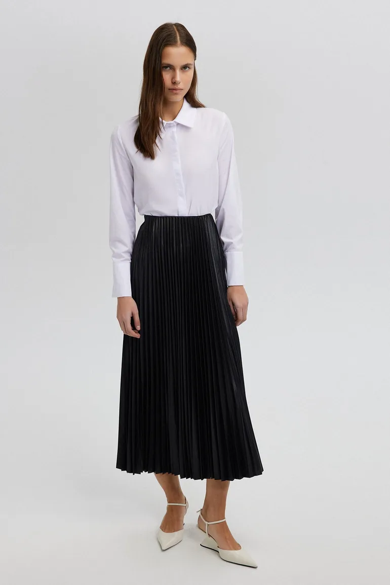 Touché Black Pleated Midaxi Skirt - 1