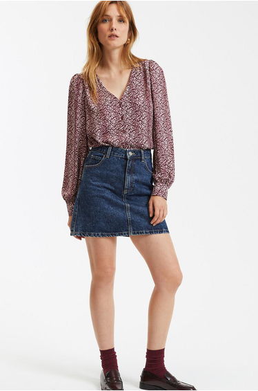 Recycled Floral V-Neck Shirt with Long Sleeves