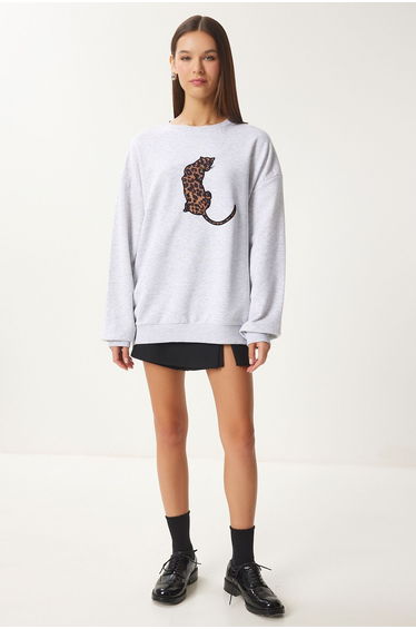 Women's Gray Leopard Embroidered Oversize Knitted Sweetshirt