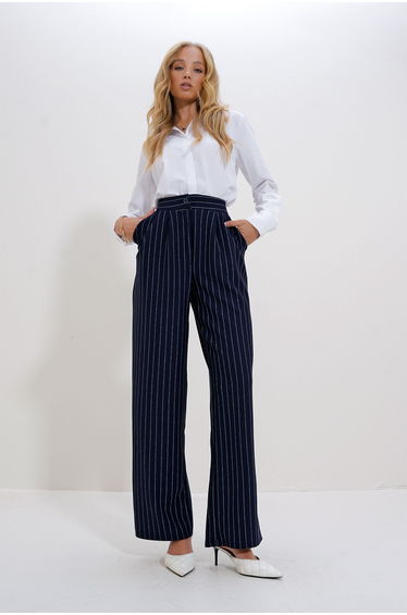 Women's Navy Blue Double Pocket Striped Palazzo Pants