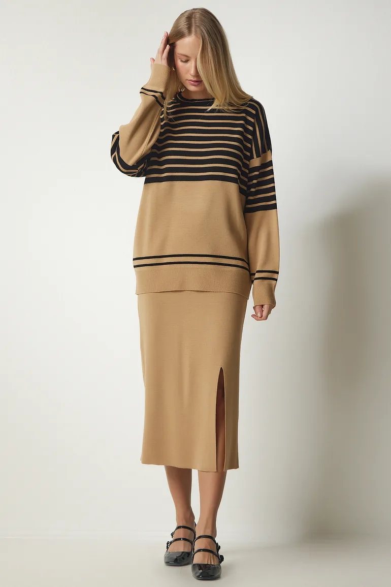 Women's Biscuit Striped Sweater Skirt Knitwear Suit - 3