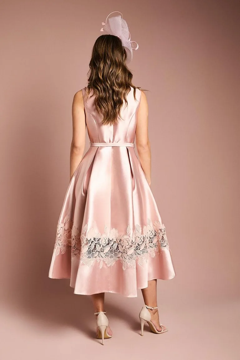 Sleeveless Twill Midi Dress With Lace Trim And Belt - 3