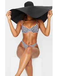 Black Oversized Straw Hat