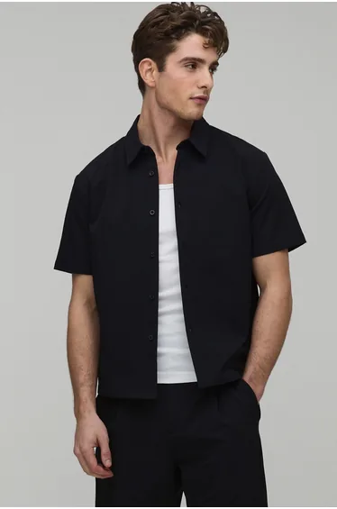 Regular Fit Technical Short Sleeve Shirt - black