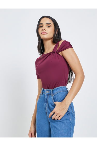 Women Maroon Knot Detail Knit Top