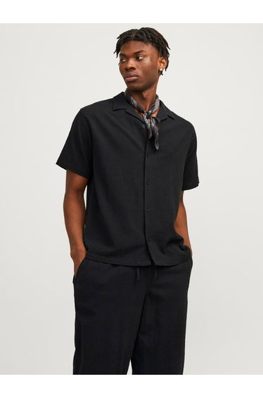 Solid Resort Collar Regular Fit Shirt