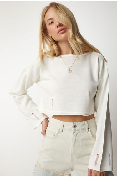 Women's Bone Torn Detailed Knitwear Crop Sweater