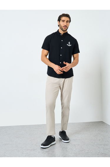 Graphic Print Buttoned Short Sleeve Shirt