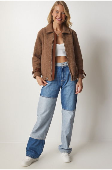 Women's Biscuit Polo Neck Boucle Jacket