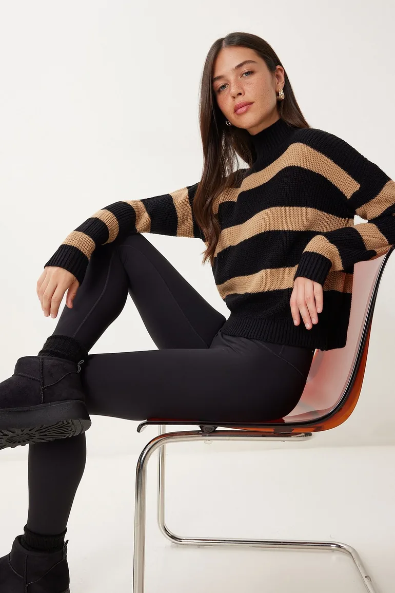 Women's Black Biscuit Stand-Up Collar Striped Knitwear Sweater - 1