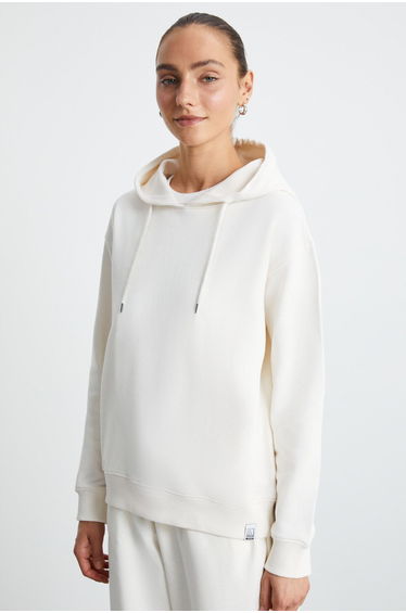BLERTA Women's Relaxed Fit Kangaroo Pocket Hooded Ecru