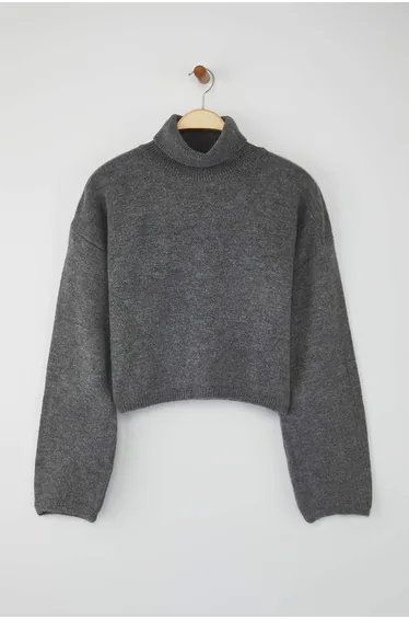 Wardrobe Essentials Anthracite Wide-Cut Soft-Textured Crop/Short Knit Sweater |